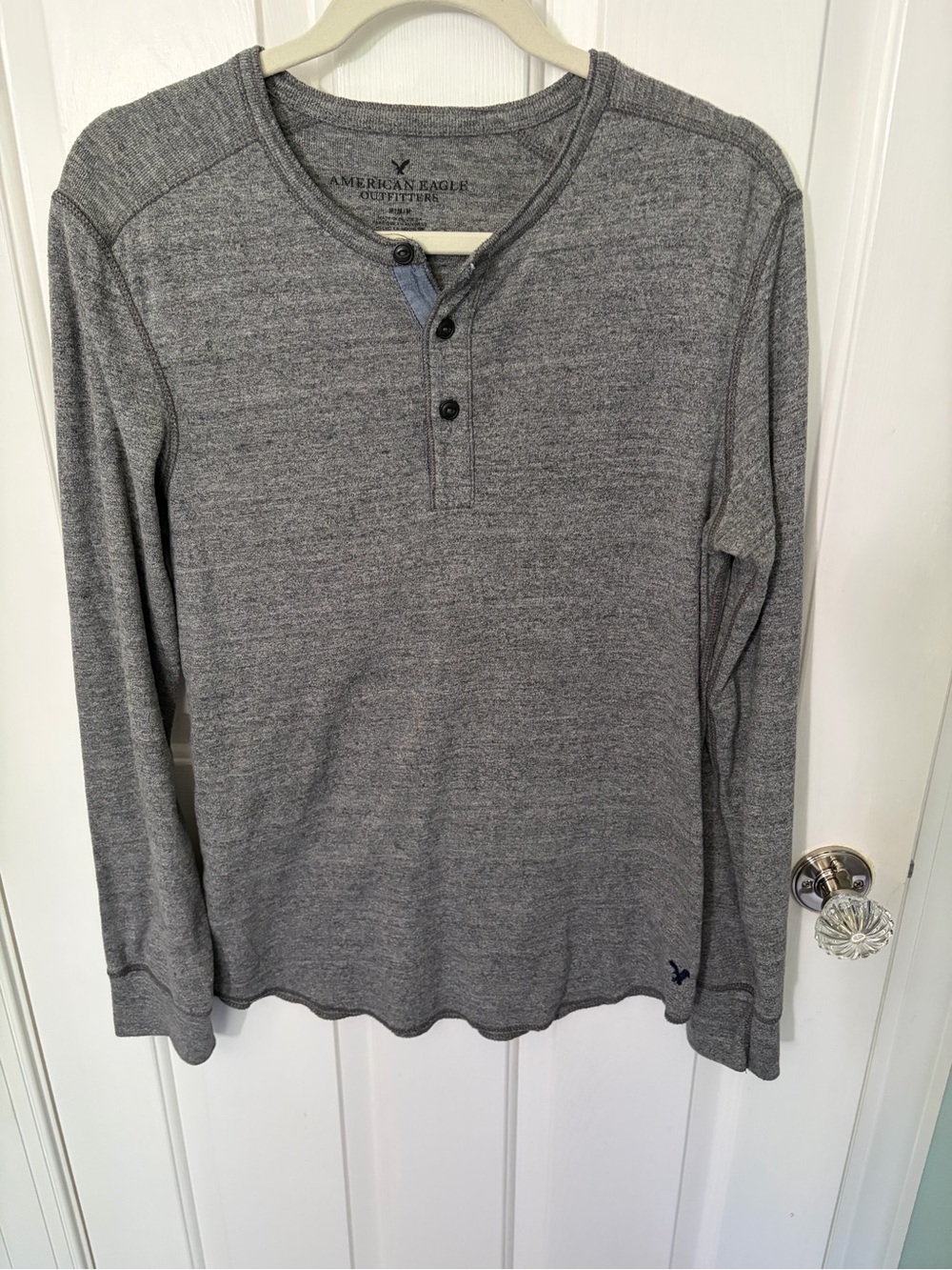 American Eagle Outfitters Men's Long-Sleeve Heather Gray Henley